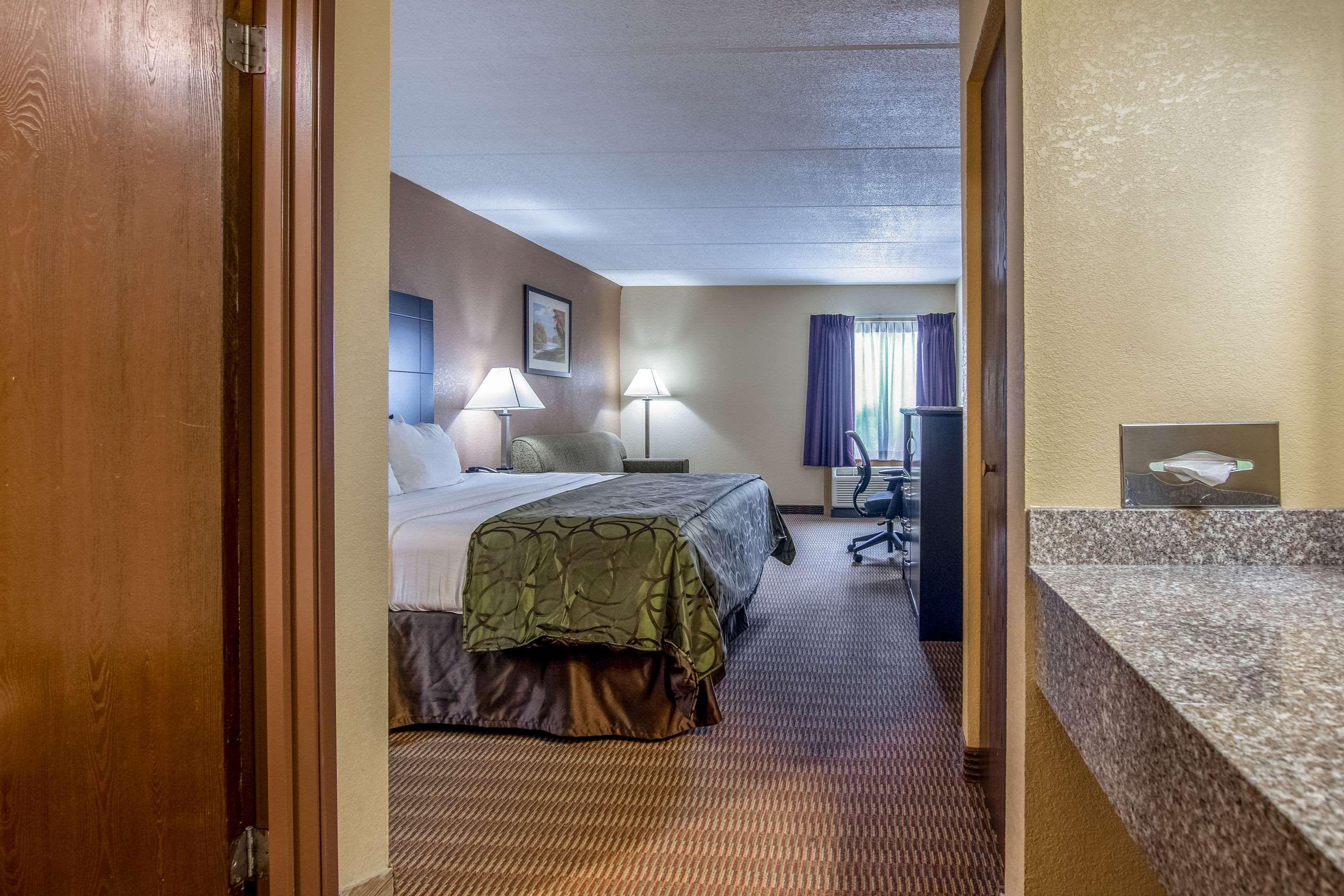 Quality Inn Tully I-81 Exterior foto